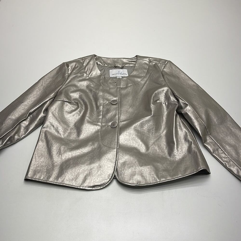 JACLYN SMITH Women’s Large Silver Faux Leather Jacket